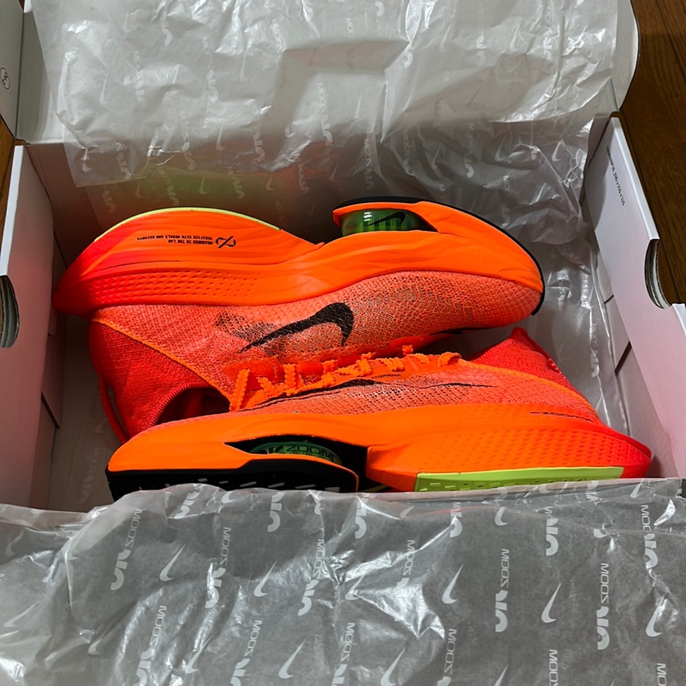 BRAND NEW/Never worn! Nike Air Zoom Alphafly Next 2 running shoes Size 8.5 Wmns